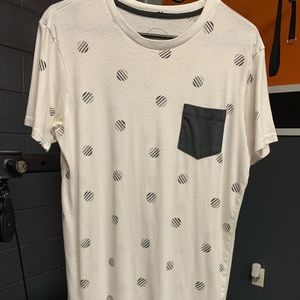 Brooklyn Calling NYC Elongated Short Sleeve Shirt